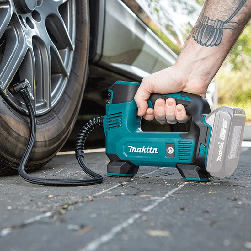 Makita DMP180 rechargeable inflator