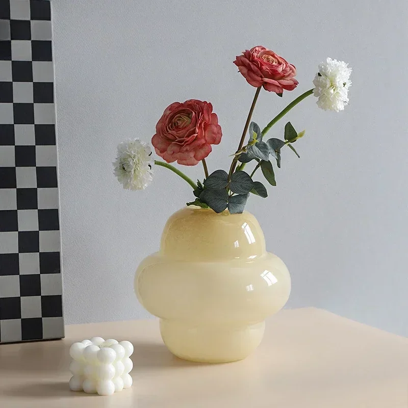 Ins Premium Milk Yellow Antique Glass Vase Ornament Entrance Living Room Bedroom Dining Table Desktop Home Art Decoration