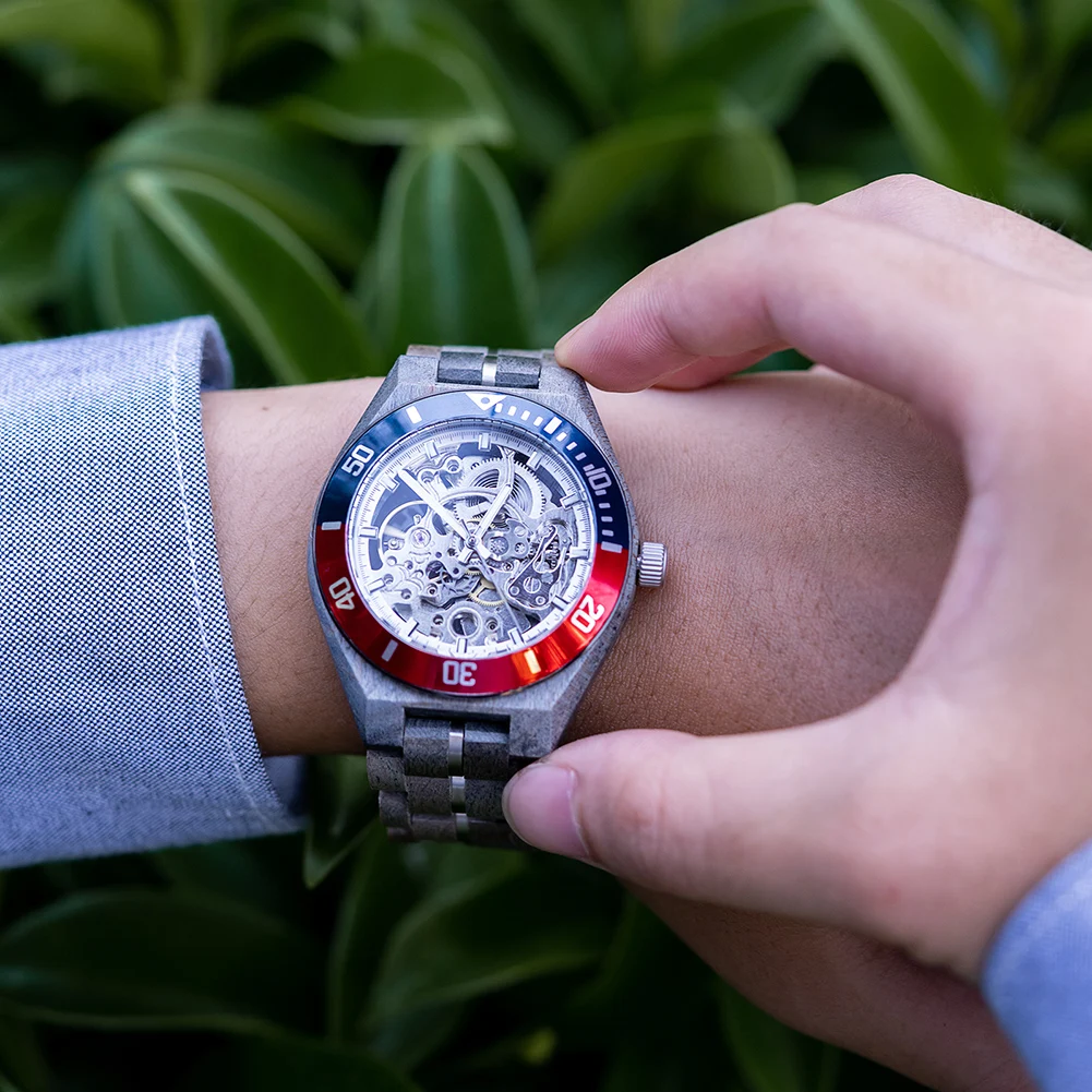 BOBO BIRD Wooden Automatic Mechanical Watch Men New Top Luxury Wristwatch Fashion Luminous Clock Great Gift Wood Box Custom Logo
