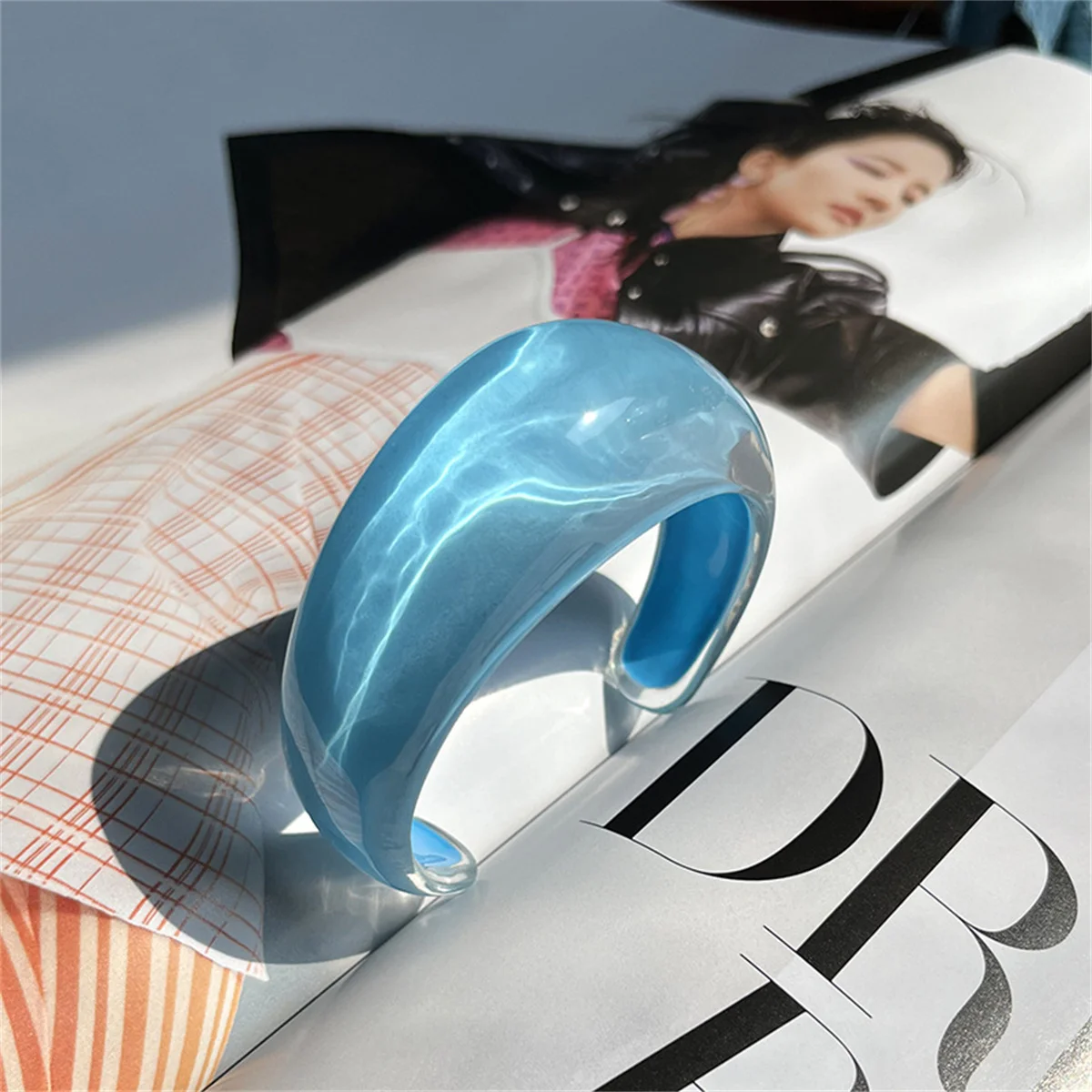 Candy Color Opening Resin Cuff Bracelet Wide Enamel Bangle for Women Colorful Wave Wide Acrylic Party Jewelry Bangle Femme