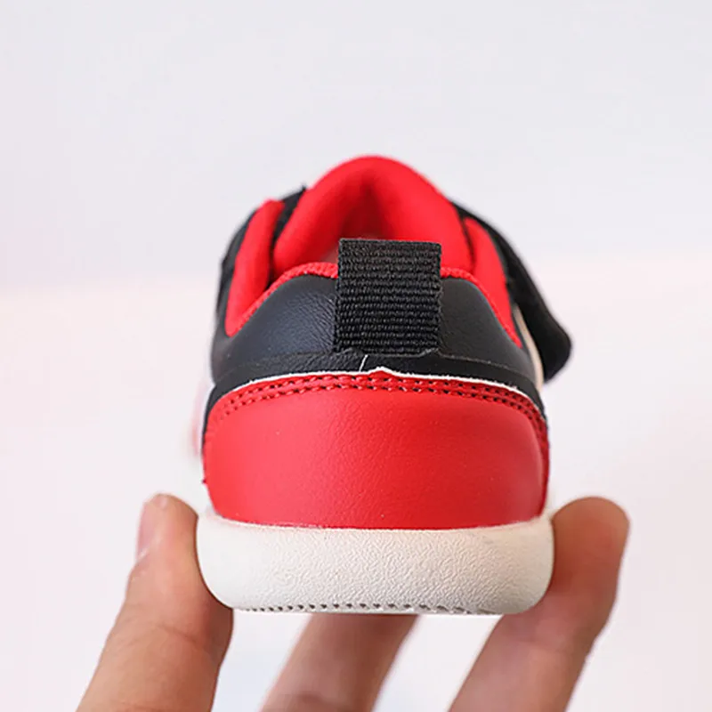 2024 New Spring Baby Shoes Leather Children Casual Shoes Soft Sole Flats Outdoor Tennis Fashion Toddler Gilrs Boys Sneaker 15-25