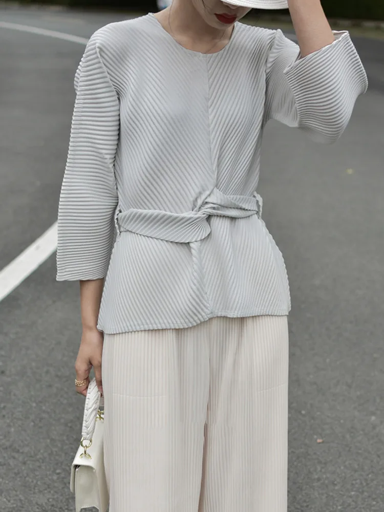 LANMREM Women Round Neck Bandage Waist Pleated T Shirt Loose Long Sleeves Solid Shirts Female Outwear Top 2024 Spring 2R4778