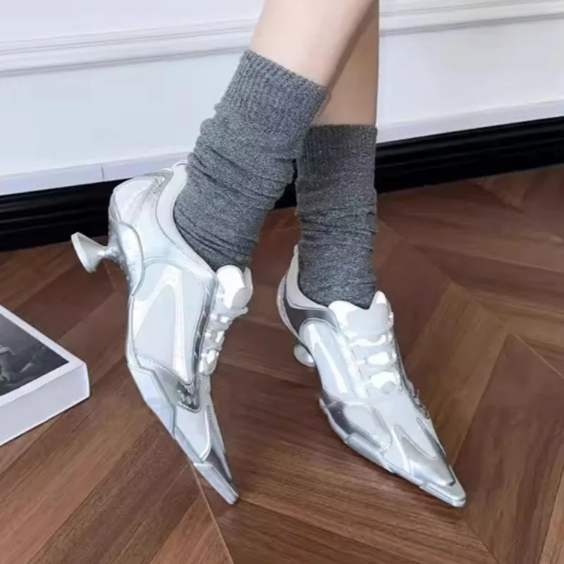 

Спортивные женские туфли на высоком каблуке с острым носком, новые женские универсальные туфли с цветными блоками и сетчатыми ремешками