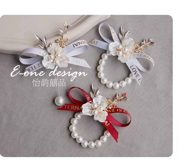 

Морі Европейская свадьба невеста жених подружка невесты жених отец мама комплект свадебного корсажа наручные цветы открытые.