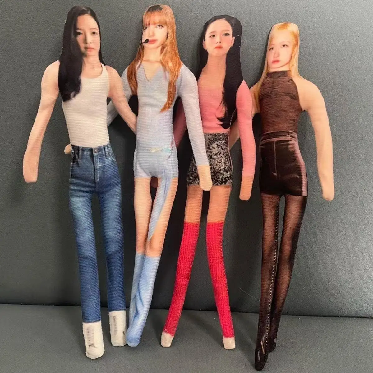 30cm Idol Doll JENNIE WINTER Minjeong Cosplay Doll Plush Stuffed Abstract Dolls Room Decoration Unisex Party Props 김제니