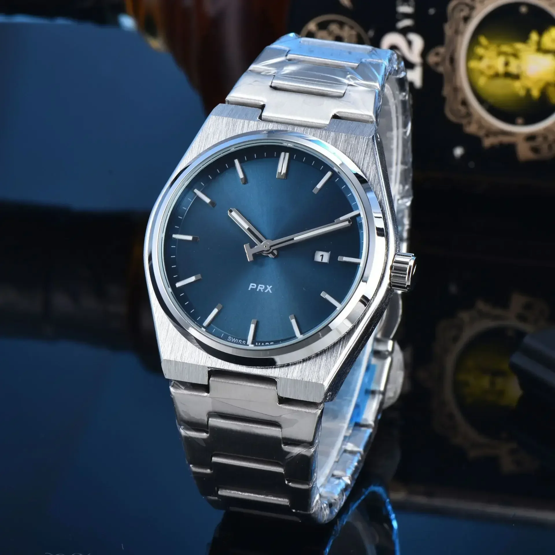 New Trendy Men's Watch Waterproof Steel Strip Simple, Fashionable, Atmospheric Business Calendar Quartz Watch