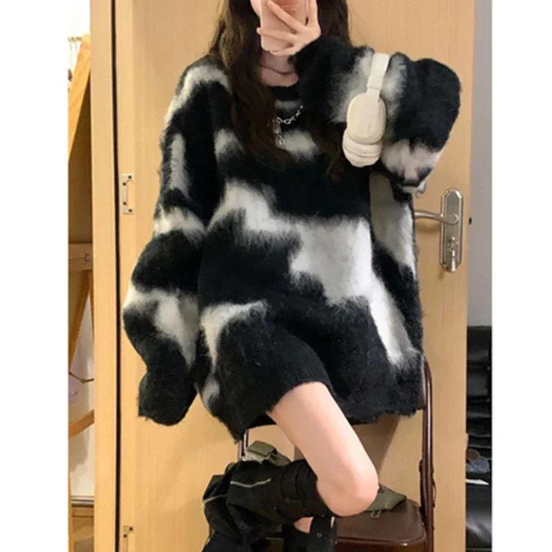 

Korean Version Lazy Style Thickened Imitation Mink Sweater Women's Autumn Winter Round Neck Warmth Loose Design Long Sleeved Top