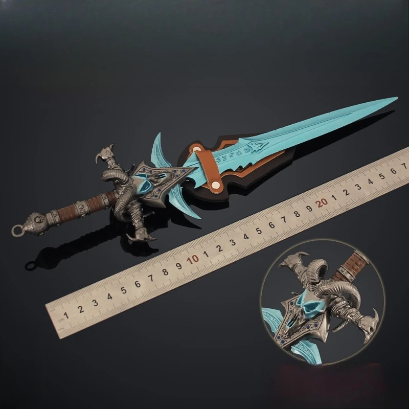 30 cm/11,81 in World of Warcraft Frostbite Schafe kopf Schwert Spiel Peripherie Waffe Modell Mit rückplatte Junge Spielzeug Desktop Dekoration