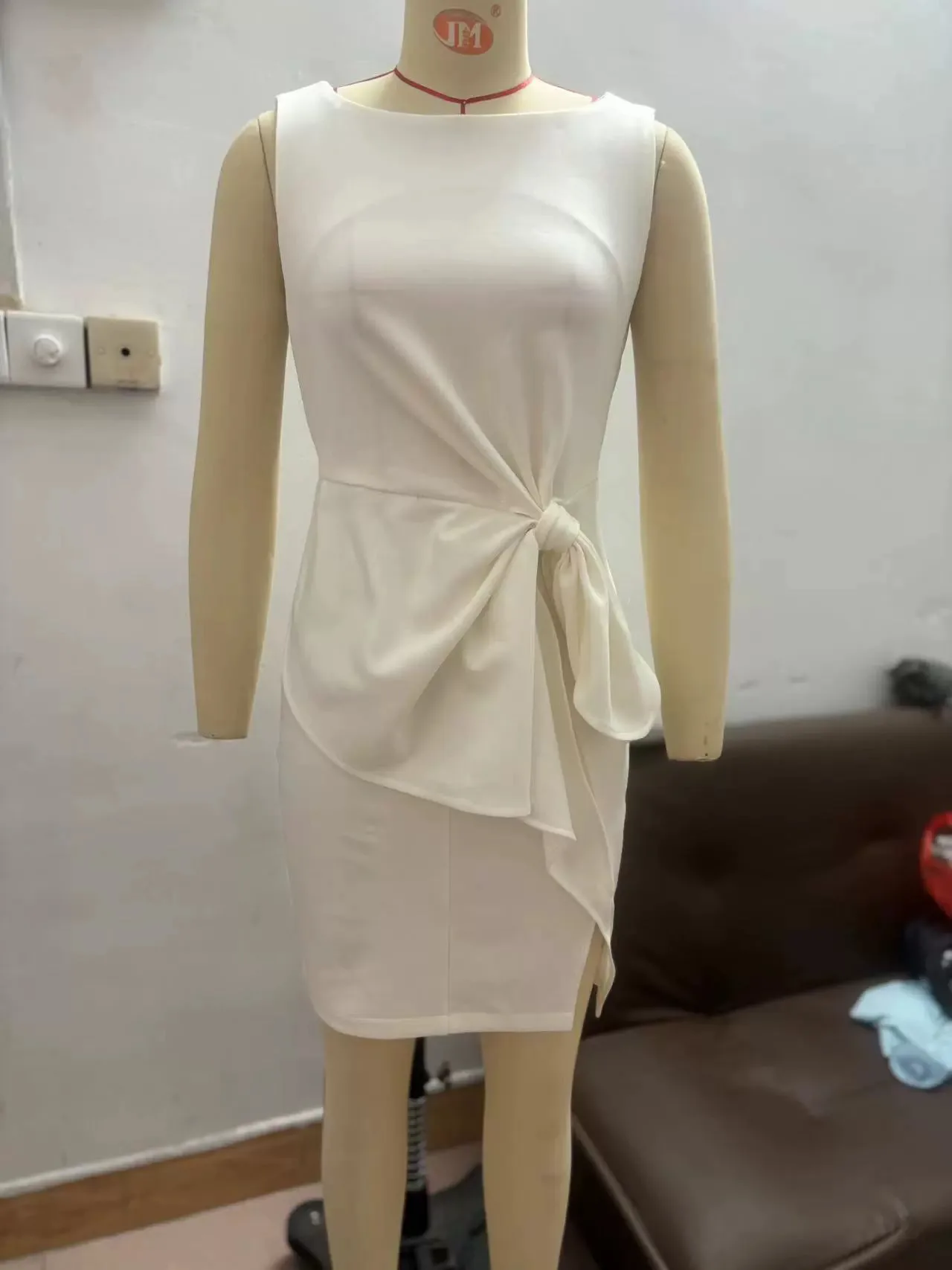 Sexy Mouwloze Holle Zomerjurk Vrouw 2023 Lente Elegante O Hals Strik Slanke Feestjurk Casual Solid Mini Jurken MX6A