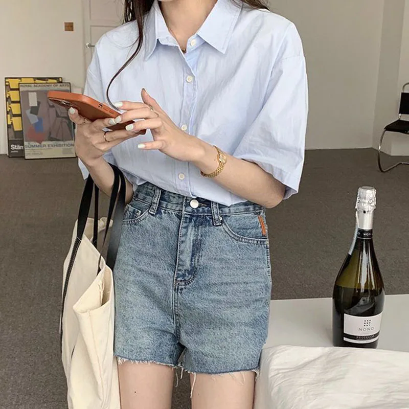 2025 décontracté à manches courtes chemise femme été tout-match ample col rabattu Blouse femme coréenne Simple boutonné chemises de travail