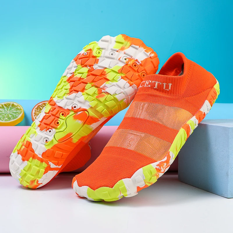 

Summer Water Shoes Men Women Quick Dry Men's Aqua Shoes Outdoor Non-slip Beach Shoes Unisex Breathable Barefoot Sneakers Woman