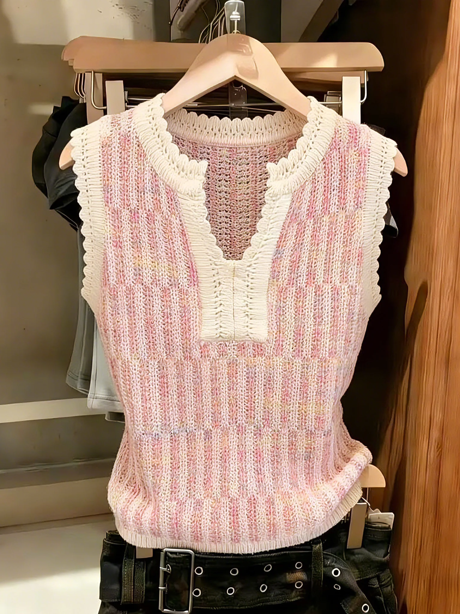Sweet Style Hollow out Striped Knitted Vest Women's Summer New Gentle Age Reduction Outerwear Top Self-Preserving Model