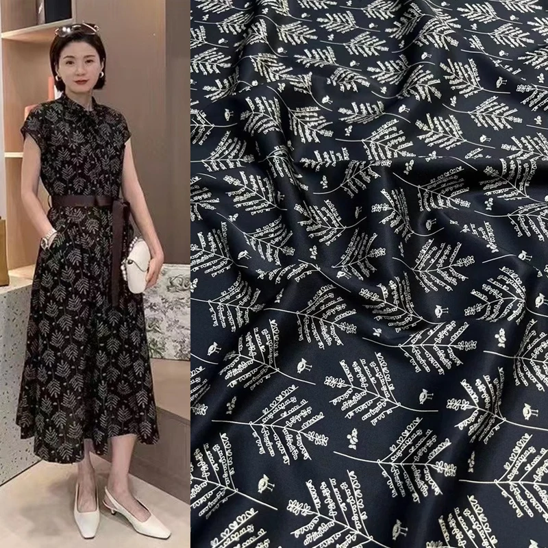 Fashionable Temperament Black Printing Elastic Twill Silk Fabric Light Luxury Designer Dress Shirt Clothing Fabric Tulle Saree