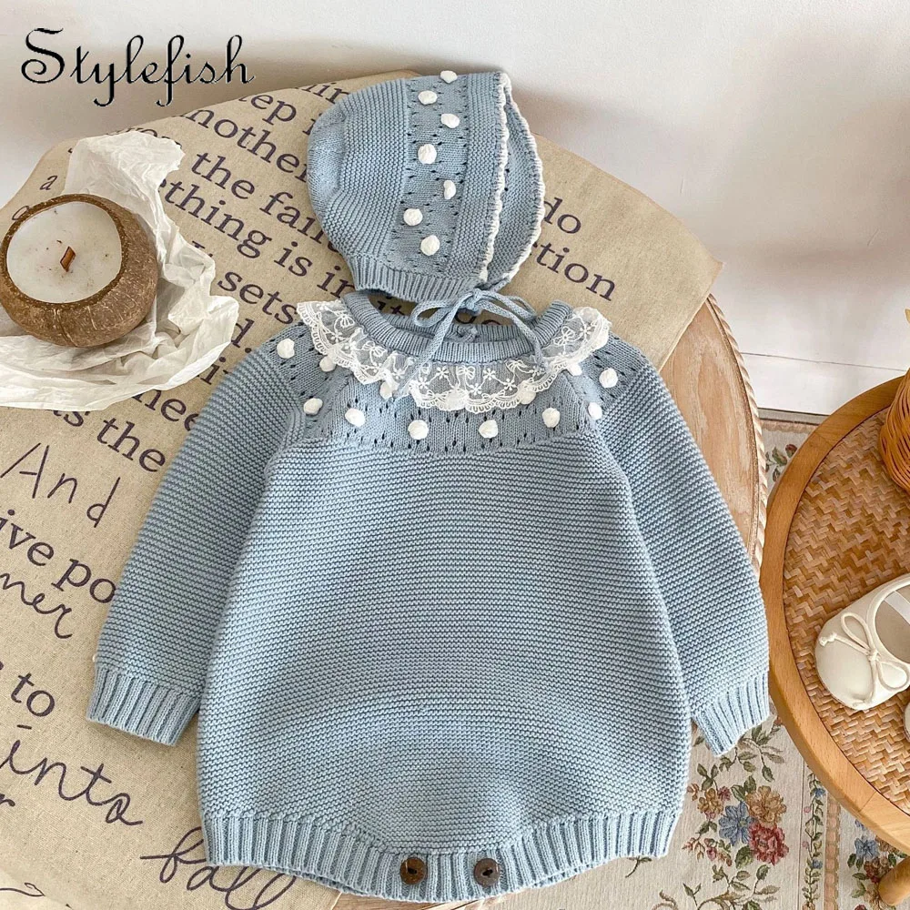 Spring and Autumn New Baby Girls Fashion Lace Collar Handmade Dotted Long Sleeve Sweetheart Round Neck Wrap Top+Optional Hat