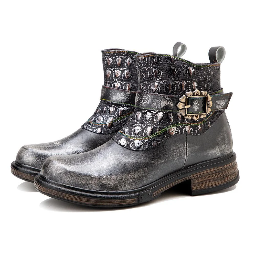 

Women's shoes with thick heels and short boots in autumn and winter