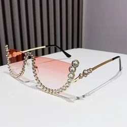 Retro Diamond Inlay Small Half Frame Sunglasses Women Cat Eye Sun Glasses Trendy Modern Eyewear Fashion Luxury Brand Designer Sh