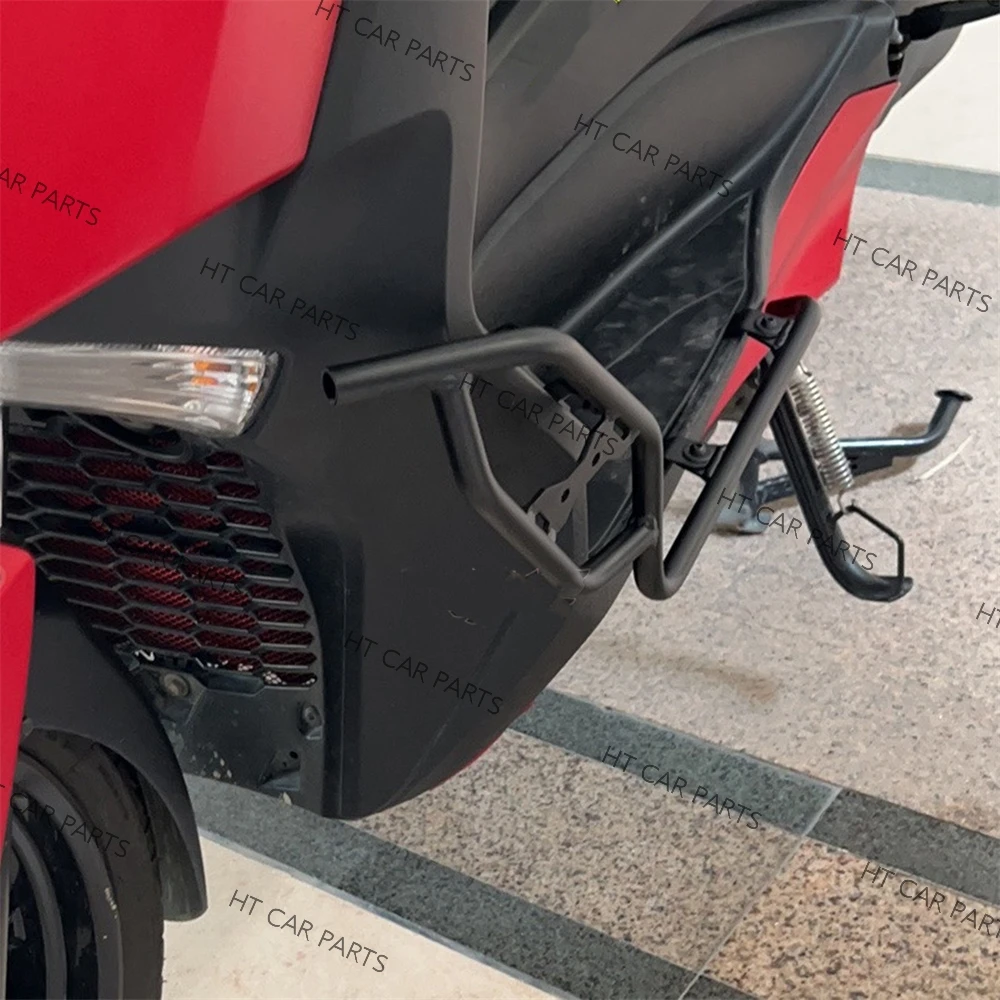 Bumper Guardrail Modified anti-fall anti-collision motorcycle body protection frame with foot pedal For Yamaha XMAX 300 XMAX300