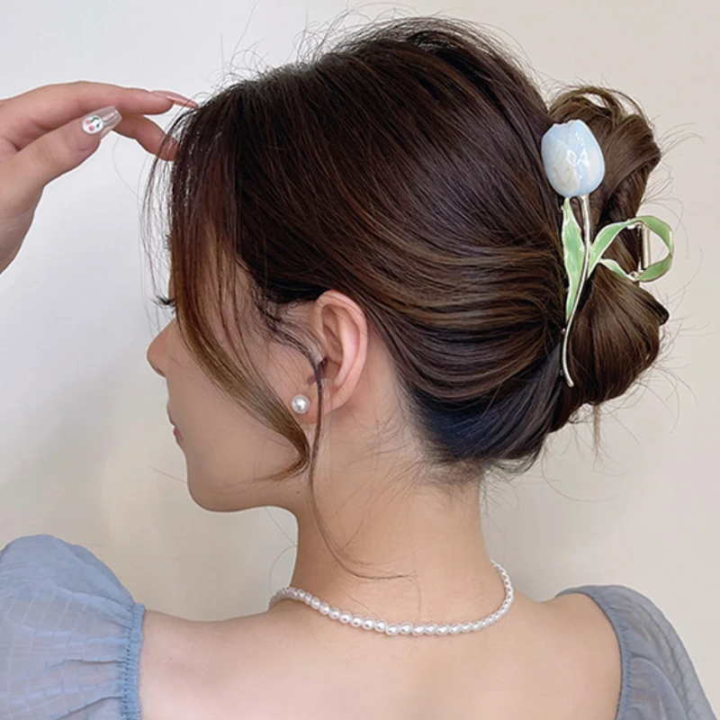 Korean Version of Summer Trend Metal Drip Flower Shark Clip Holiday Party Creative Hair Clip Women\'s Elegant Hair Accessories