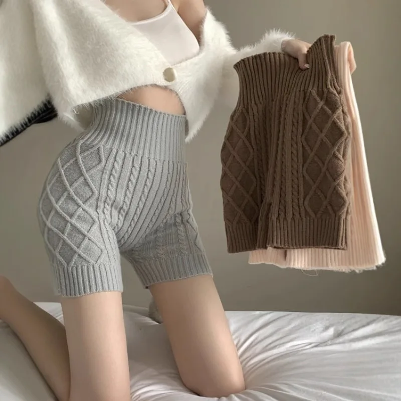 Y2k Trend Tight Stretch High-Waisted Knitted Shorts Women's Autumn And Winter Anti-Slip Outerwear Pants With Warm Woolen Bottoms