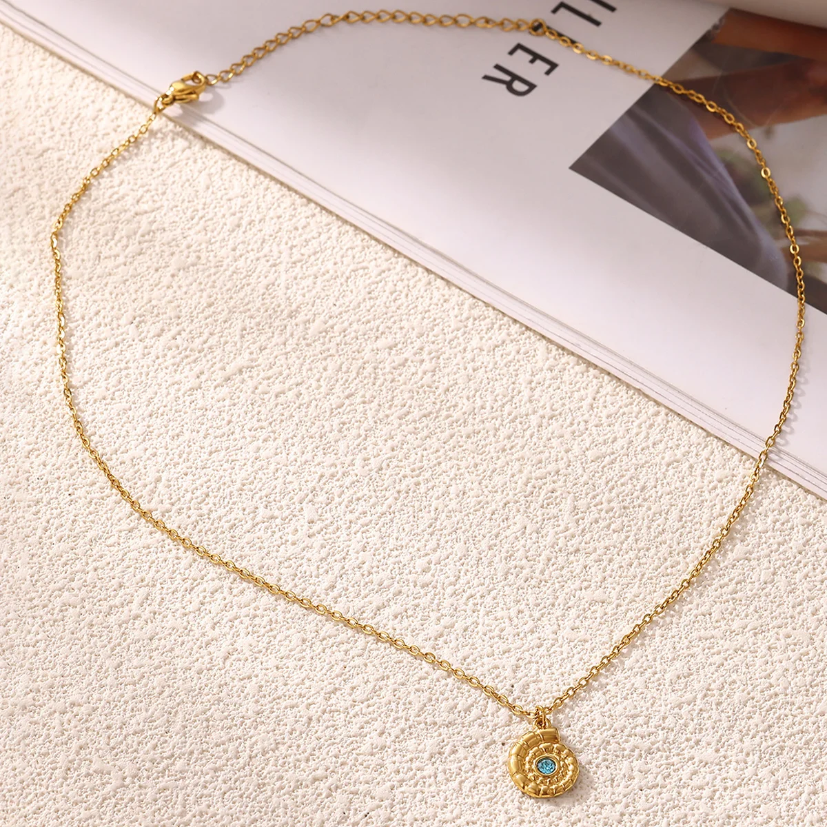 Zarte goldfarbene Edelstahlkette für Damen, Y-Lariat mit Zirkonblume, Vintage-Transparenthorn-Anhänger, ästhetisches Geschenk – Detail 11