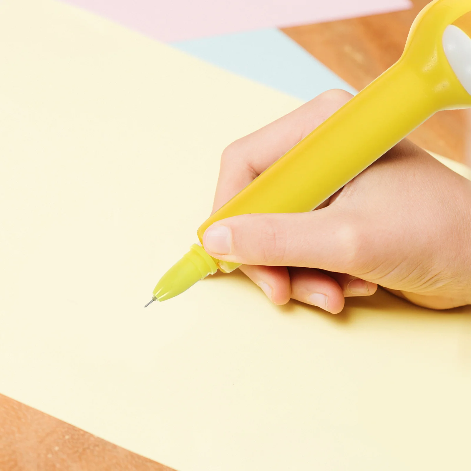 10Pcs Squeeze Gel Pens Cartoon Writing Pens Multi-function Student Pens Squeeze Pens (Mixed Style) multi-function pens