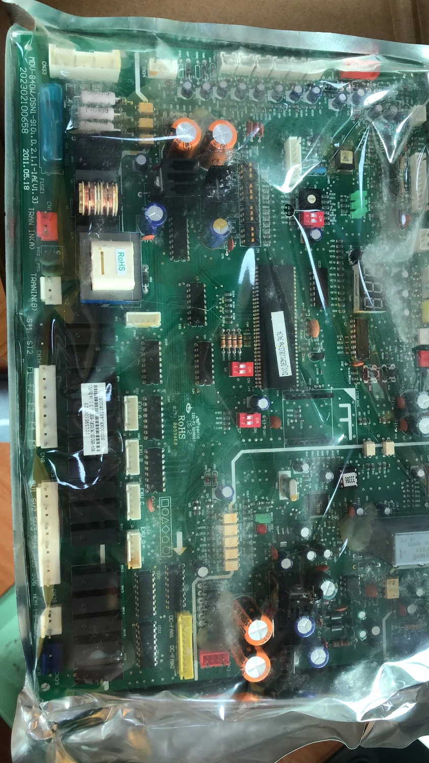 

Brand New Suitable for Midea Carrier Central air Conditioning Main Board 202302100658 Control Circuit Board 38VR030H109011