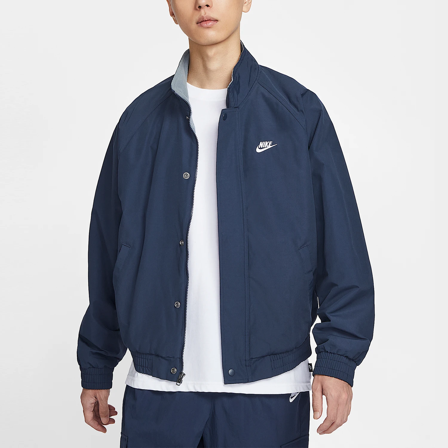

Оригинальная мужская флисовая куртка Nike Club Futura FZ0657-451