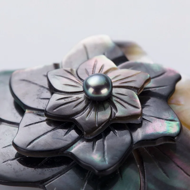 Luxury Nature Black Mop Tahiti Seashell Polished Charm Flower Necklace Pendant Mother of Pearl Handmade DIY Wonam Jewelry Gift