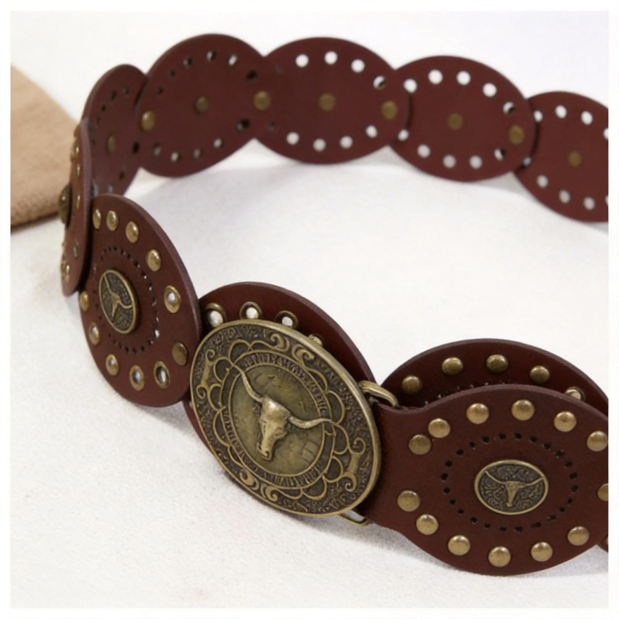 

Винтажный ковбойский ремень Y2K с металлической пряжкой в виде головы быка, широкий пояс в стиле стимпанк с заклепками, унисекс, из искусственной кожи