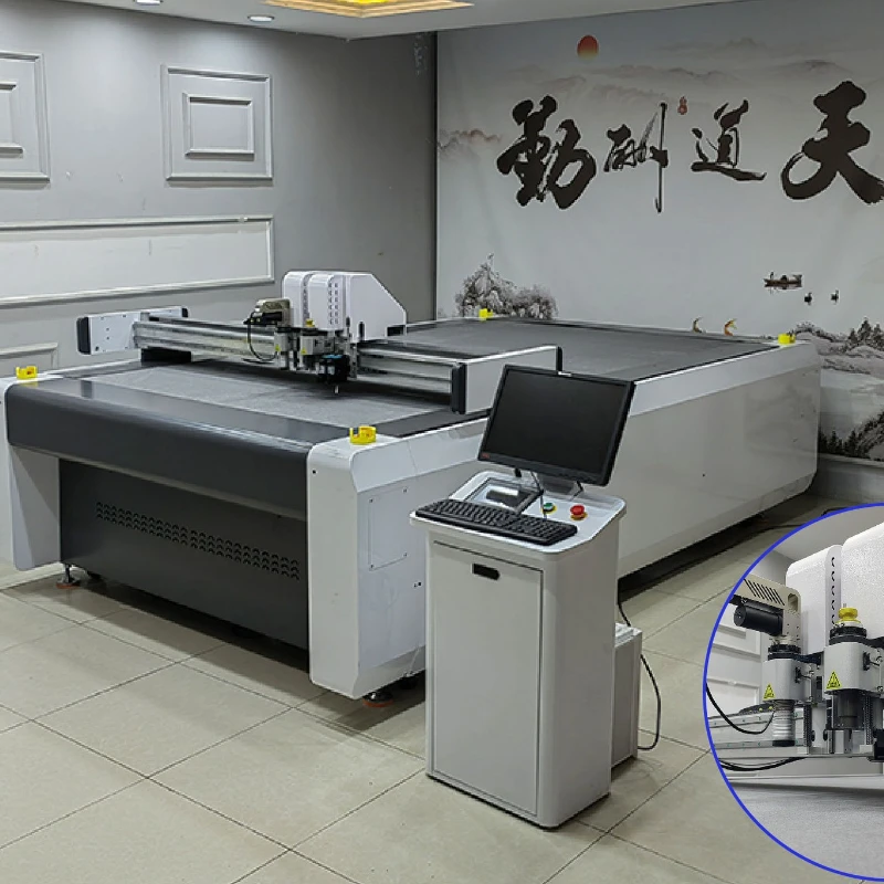 Digital carton cutting prototype, automatic graphite felt computer cutting machine