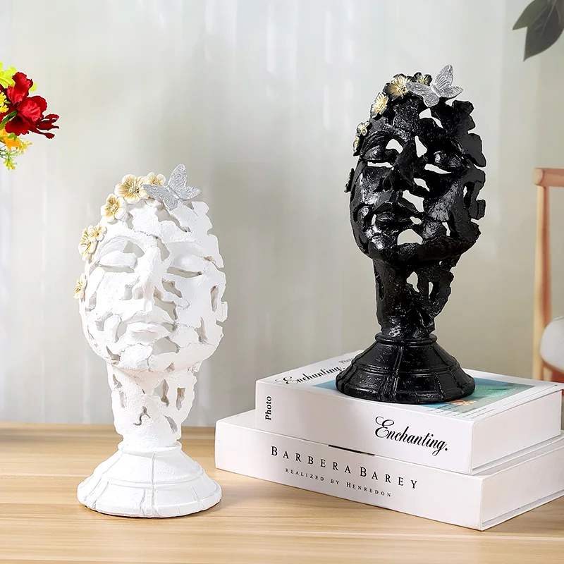 

European Style Creative Hollow Human Face Statue Ornament Desktop Wine Cabinet Decoration Photography Prop Resin Craft