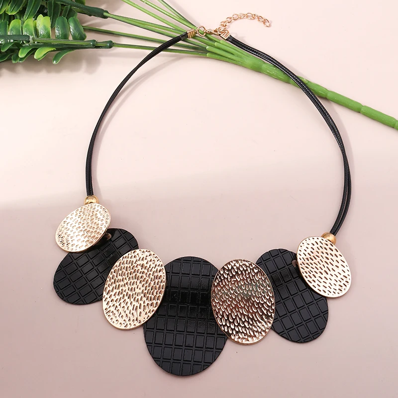 Aihua Runde Große Choker-Halsketten für Frauen, Handgefertigte Statement-Halskette, Vintage Maxi-Halsbänder, Party-Schmuck – Detail 13