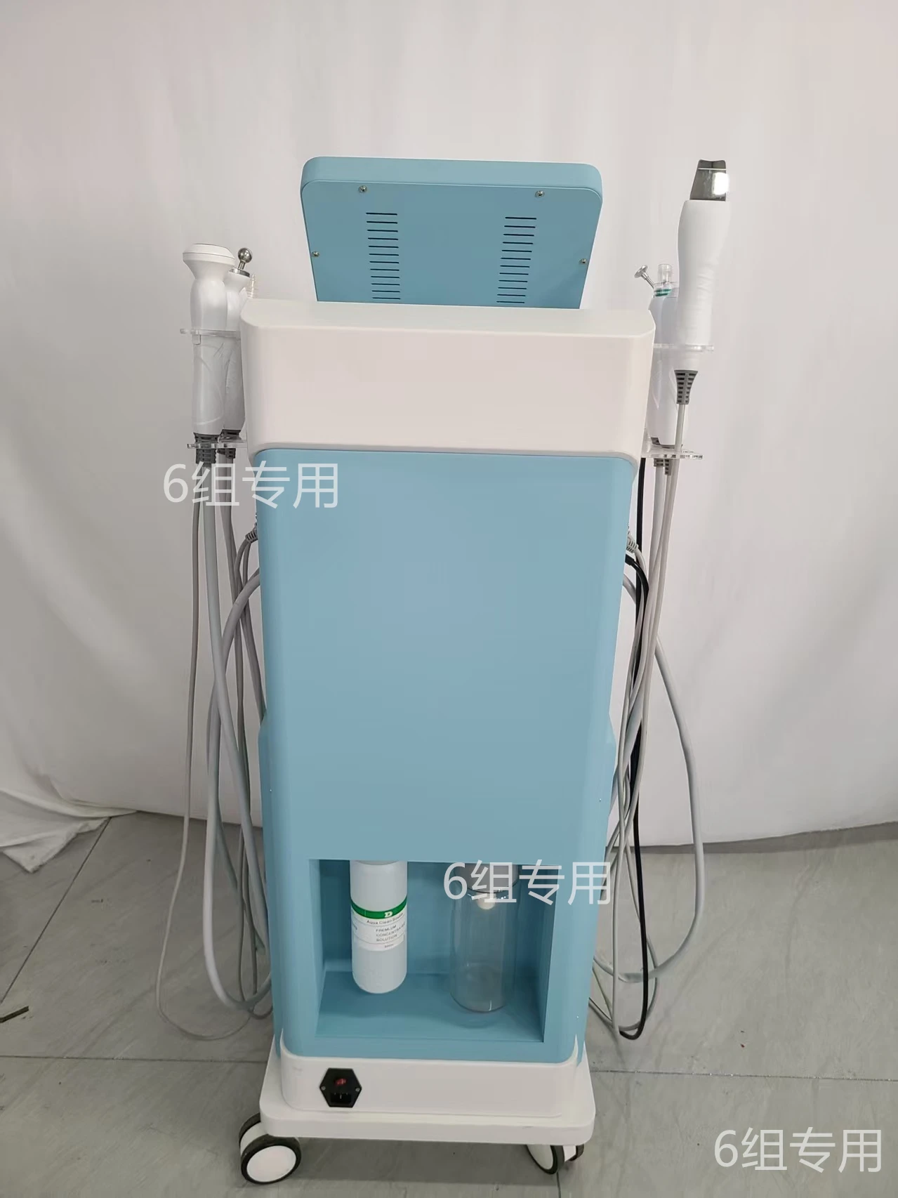 Oxygen Skin Moisturizing Beauty Machine Hydrodermabrasion Water Peeling Deep Cleansing Exfoliation Beauty Facial Device