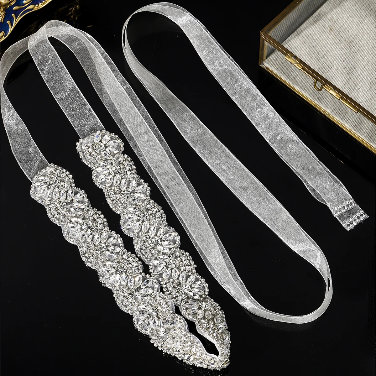 Sliver Crystal Flower Women's Belt Elegant Rhinestone Organza Flounces Waist Chain For Skirt Bride Wedding Jewelry Belt