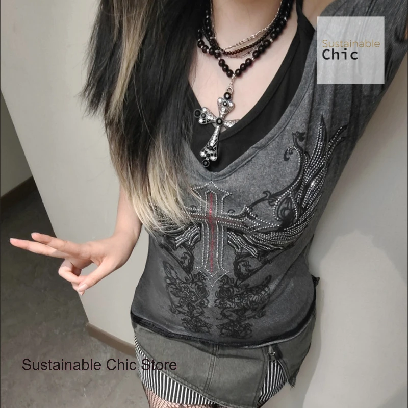 

Subculture punk rock short-sleeved female summer new hot drilling cross wing pattern waist hot girl stitching fake two tops
