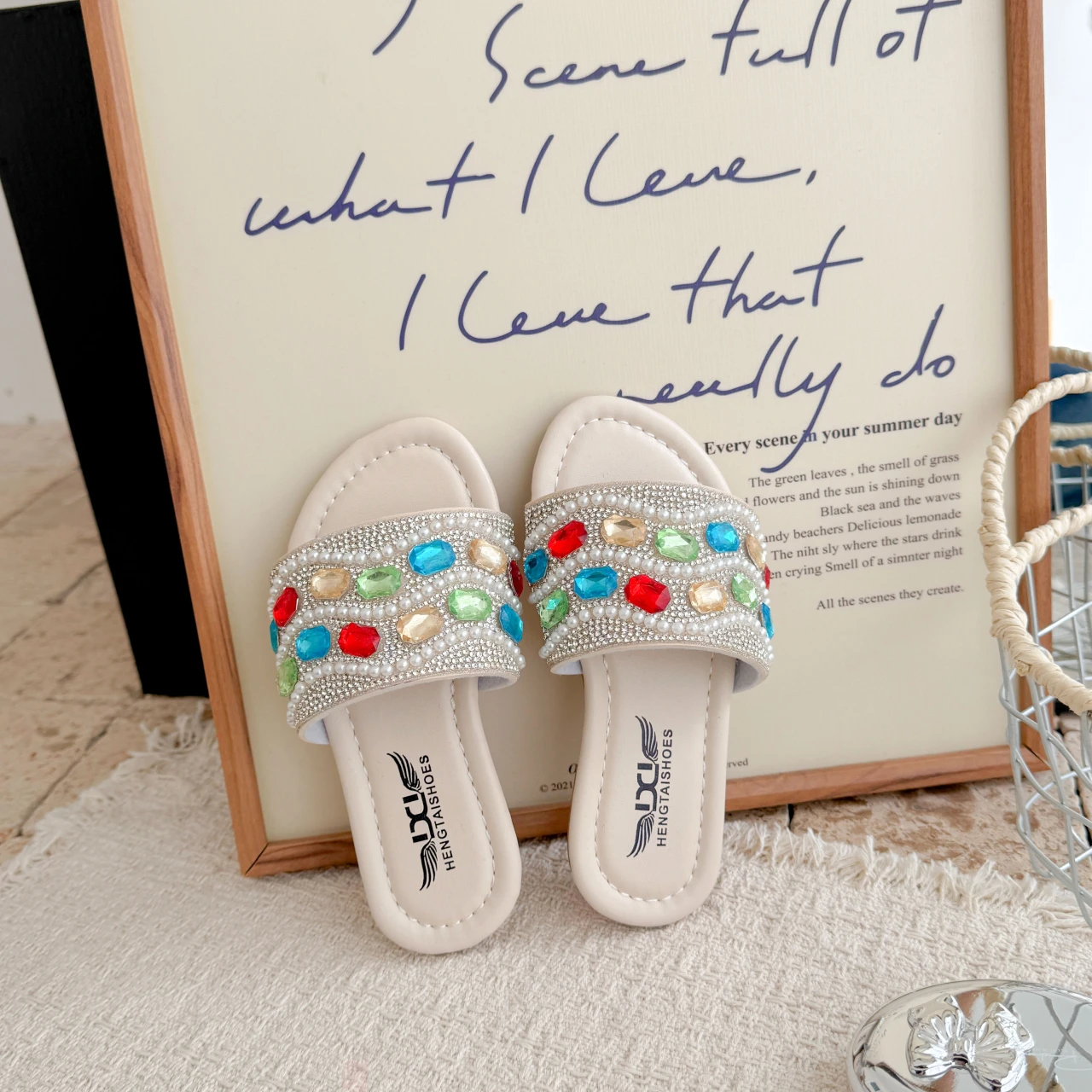 Sparkly Rhinestone Leather Slippers for Girls 2026 New Summer Toddler Barefoot Beach Shoes Non-slip Trendy Outdoor Daily Sandals