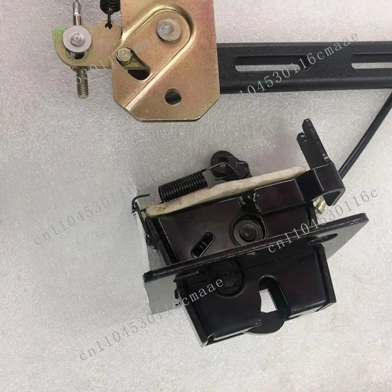 71Q6-02350 Excavator R170W-9 R140LC-9 Mechanical Parts Rear Latch Assembly 71Q6-02350
