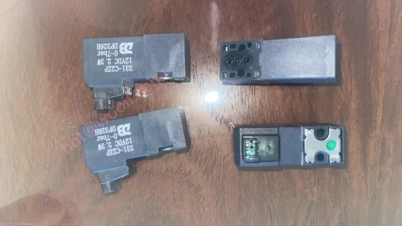331-C2ZP 333-C2ZP 333-C2ZG 12VDC 2.3W 3/2NC 0-7bar الموديل، يرجى ملاحظة #3
