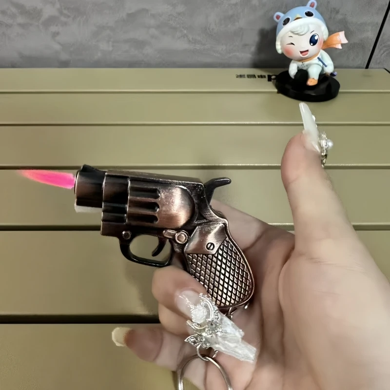 

Cool Mini Pistol Lighter Revolver Gas Inflatable Jet Flame Windproof Lighters Metal Keychain Pendant Lighter Gun Cigarrette Gift