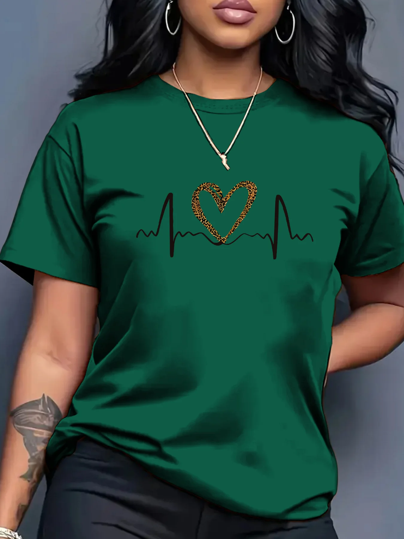 

Fashionable Ladies round Neck Short Sleeve Pattern Print T-Shirt Stylish Casual Top for Women