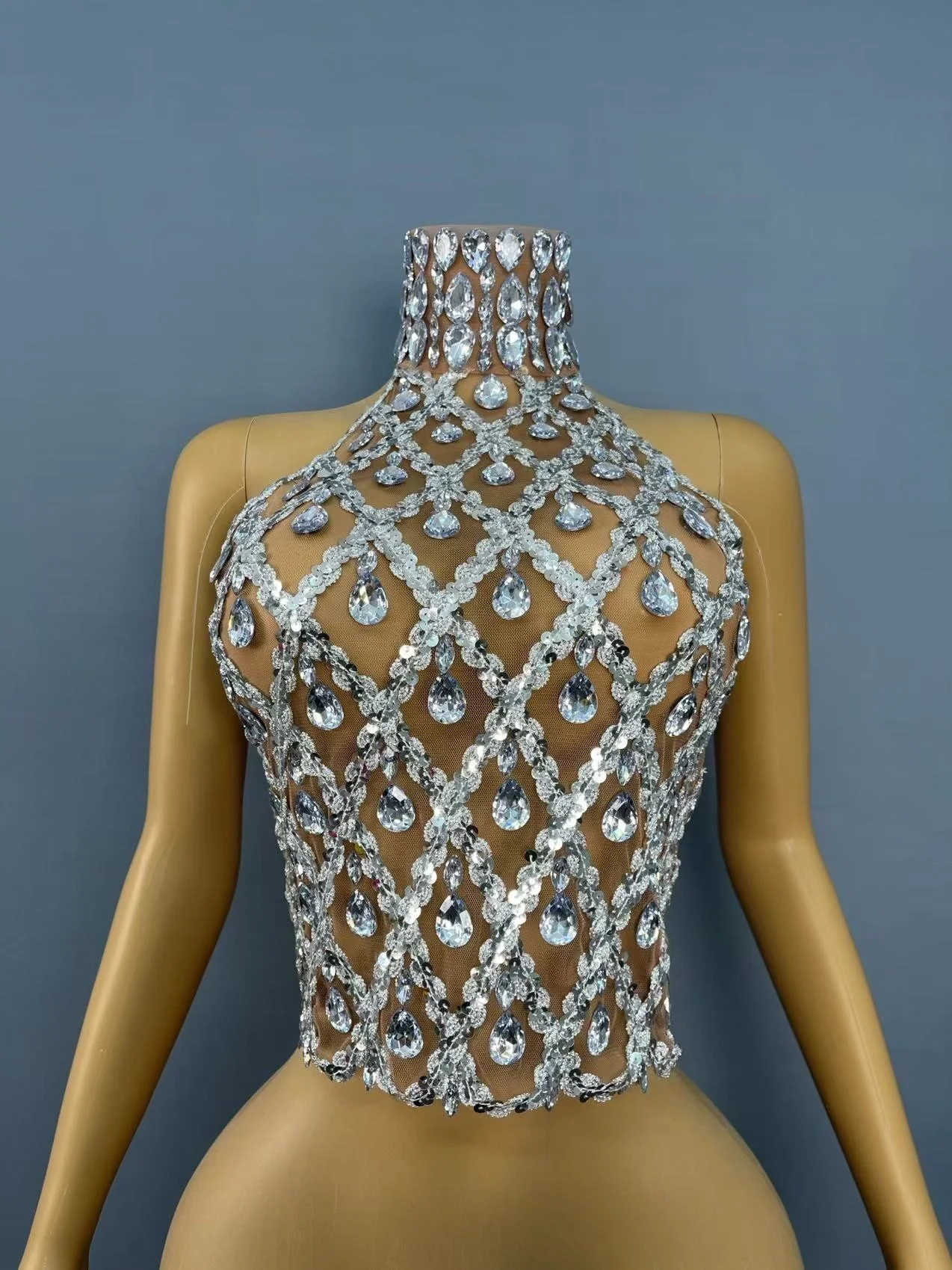 เสื้อตาข่ายประดับพลอยเทียมสีทองแวววาวสำหรับผู้หญิงชุดปาร์ตี้ตอนเย็นดูเซ็กซี่ชุดสำหรับการแสดงบนเวทีไนท์คลับ