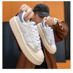 Women's shoes men's board shoes, retro small white shoes thick-soled couple casual sneakers, new trends