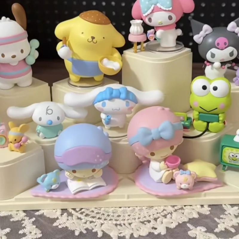 

Оригинальный набор фигурок Sanrio Cozy Time Blind Box Kuromi Cinnamoroll Pochacco ute, виниловая кукла, коллекционная загадочный подарок для девочек