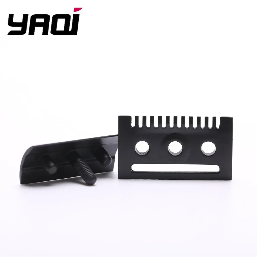 Мужская бритвенная головка с двойной расческой и двойным уровнем агрессировки «Яки» черного цвета с двойной кромкой