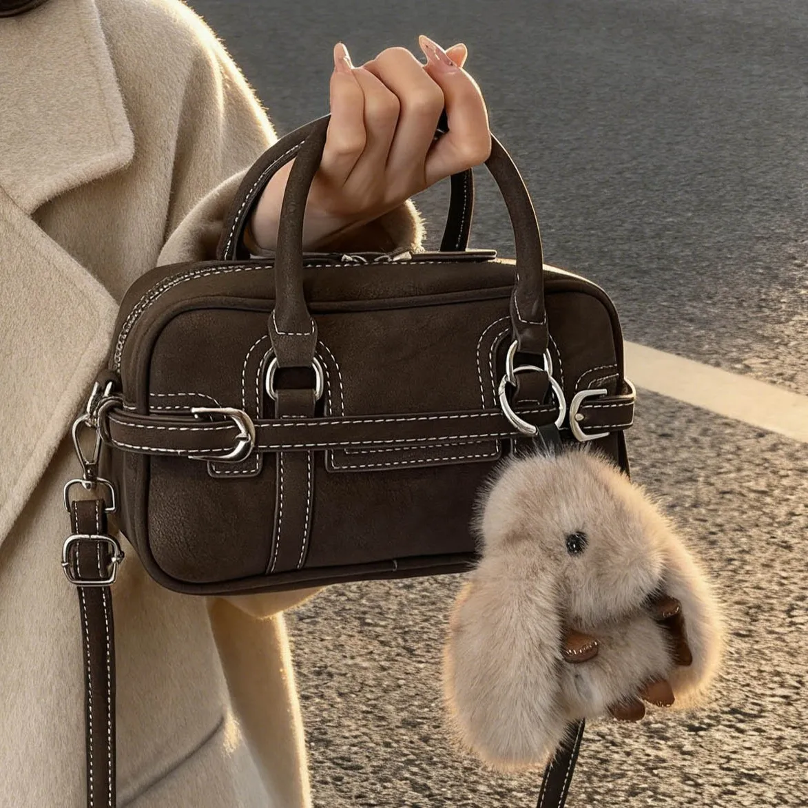 

Стильная матовая сумка для боулинга, женская замшевая сумка через плечо, универсальная высококачественная женская сумка для прогулок, роскошный женский кошелек на руку