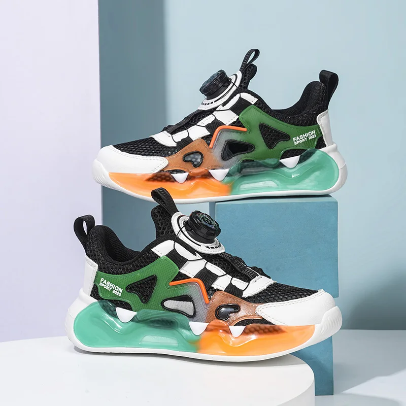 A pair of children's sports shoes, with a wear-resistant sole and a convenient rotating buckle design for a casual styleYX-DK55