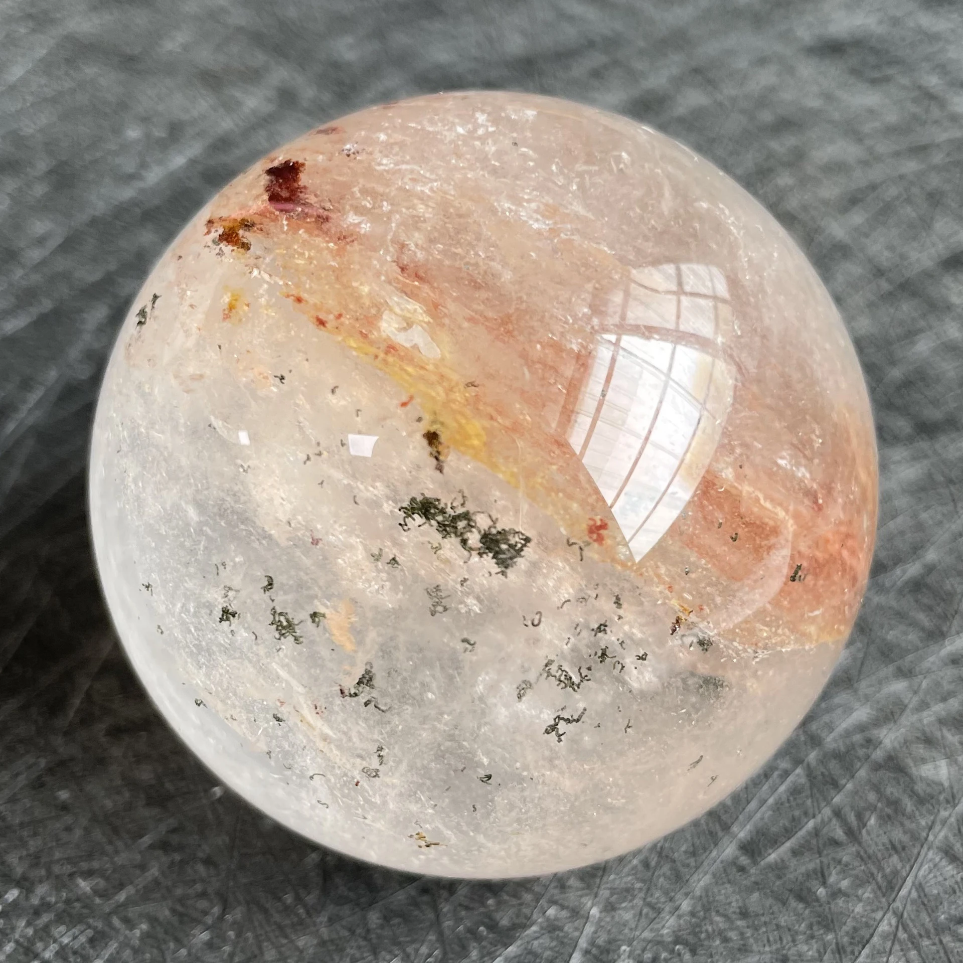 205g Natural Stone Clear Quartz Crystal Ball Rainbow Sphere Polished Rock Reiki Healing W15