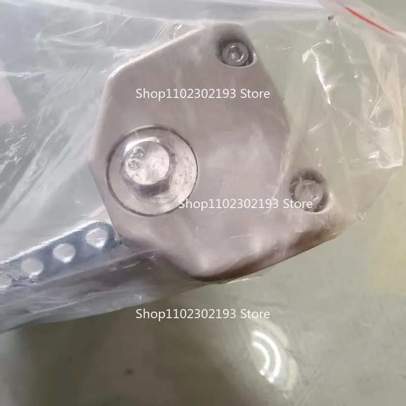 Lawn Mower Handle Holder Support Clamp Handlebar Support Clip for Stihl 41197910605 FS160 FS220 FS280
