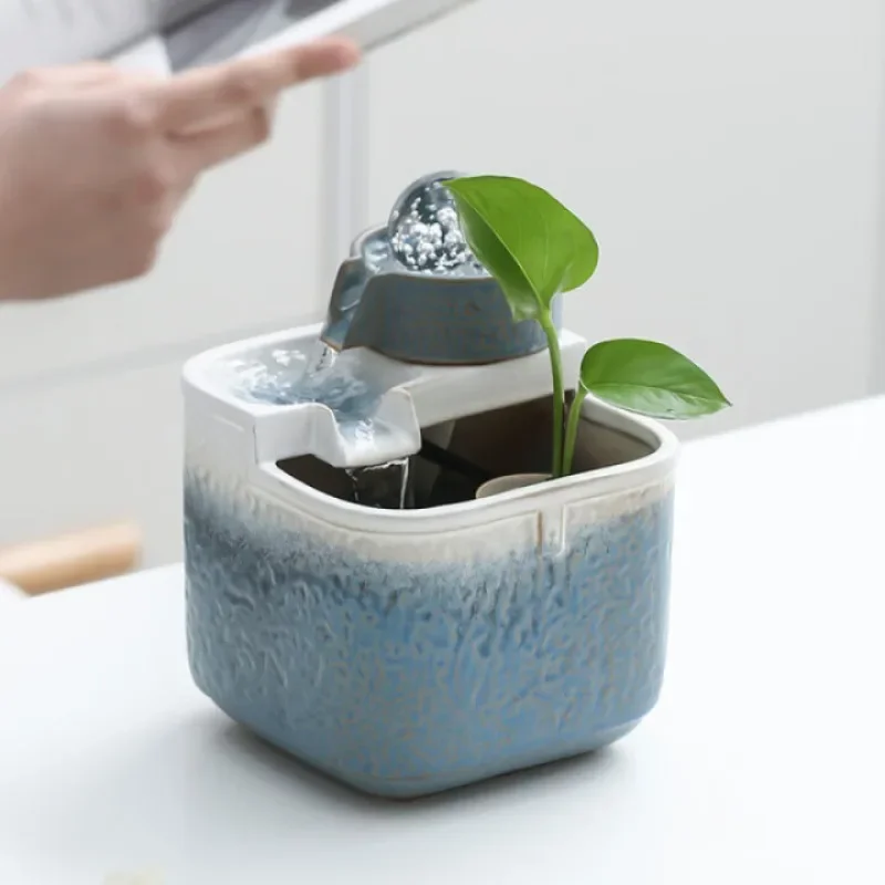 Semplice ornamento da tavolo per l'acqua