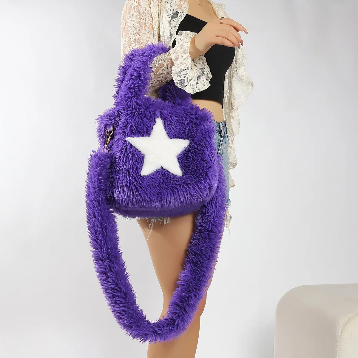 Y2K Fluffy Faux Fur Star Handbag, Women Large Furry Plush Tote Bag, Cute Pentagram Shoulder Purse Multi Colors